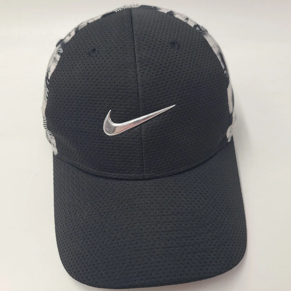 Child Nike Hat Snapback Black White Abstract Pattern Swoosh Logo Sports Outdoors
